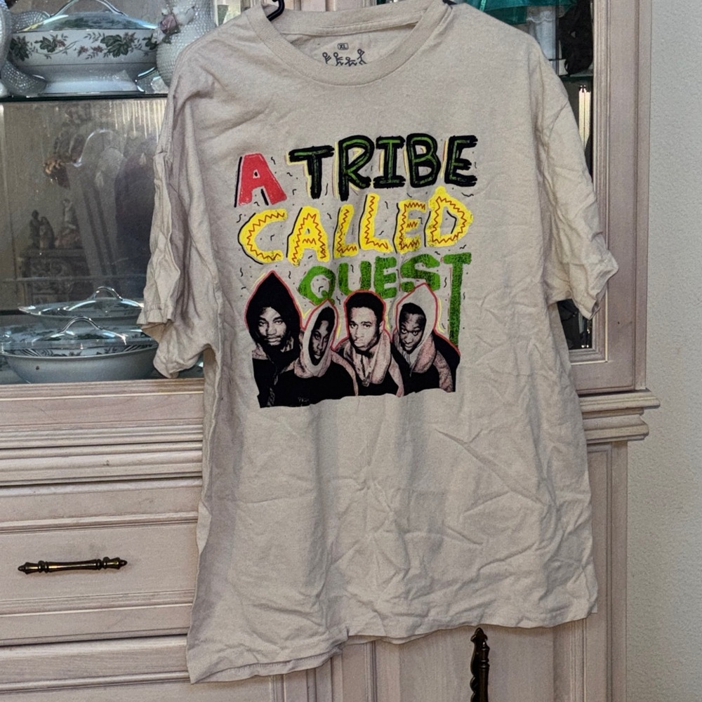A Tribe Called Quest Graphic vintage t